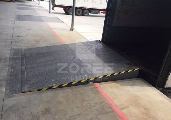 固定登車(chē)橋